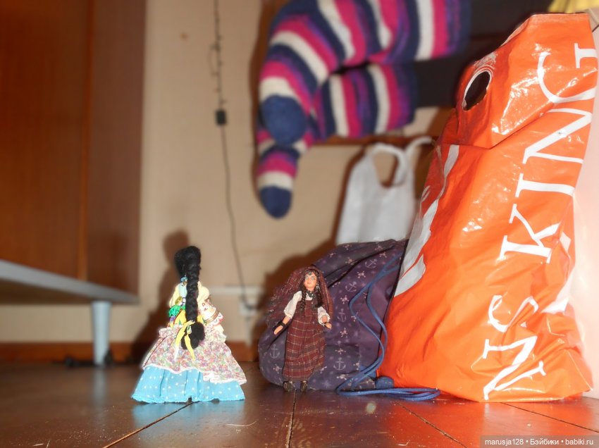 Беглецы: город Полис — Аналоги Барби и куклы 1/6: клоны 90