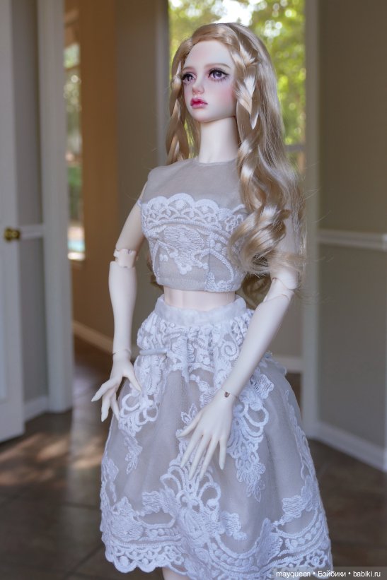 Сериначака продолжает приодеваться