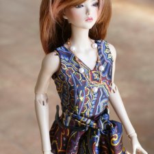 Платье из шелкового платка.