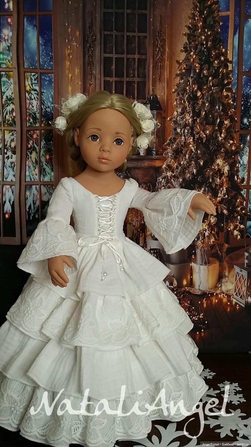 Эмма очень нежная девочка.