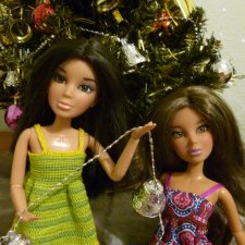 Предновогодняя суета или как мои девочки наряжали ёлочку 🎄