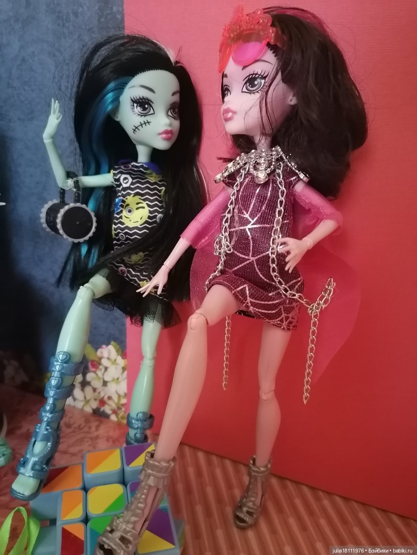 Дом кукол Лавандовый сон. Семейка "Монстр хай" - представление (часть 2) (фото 5)
