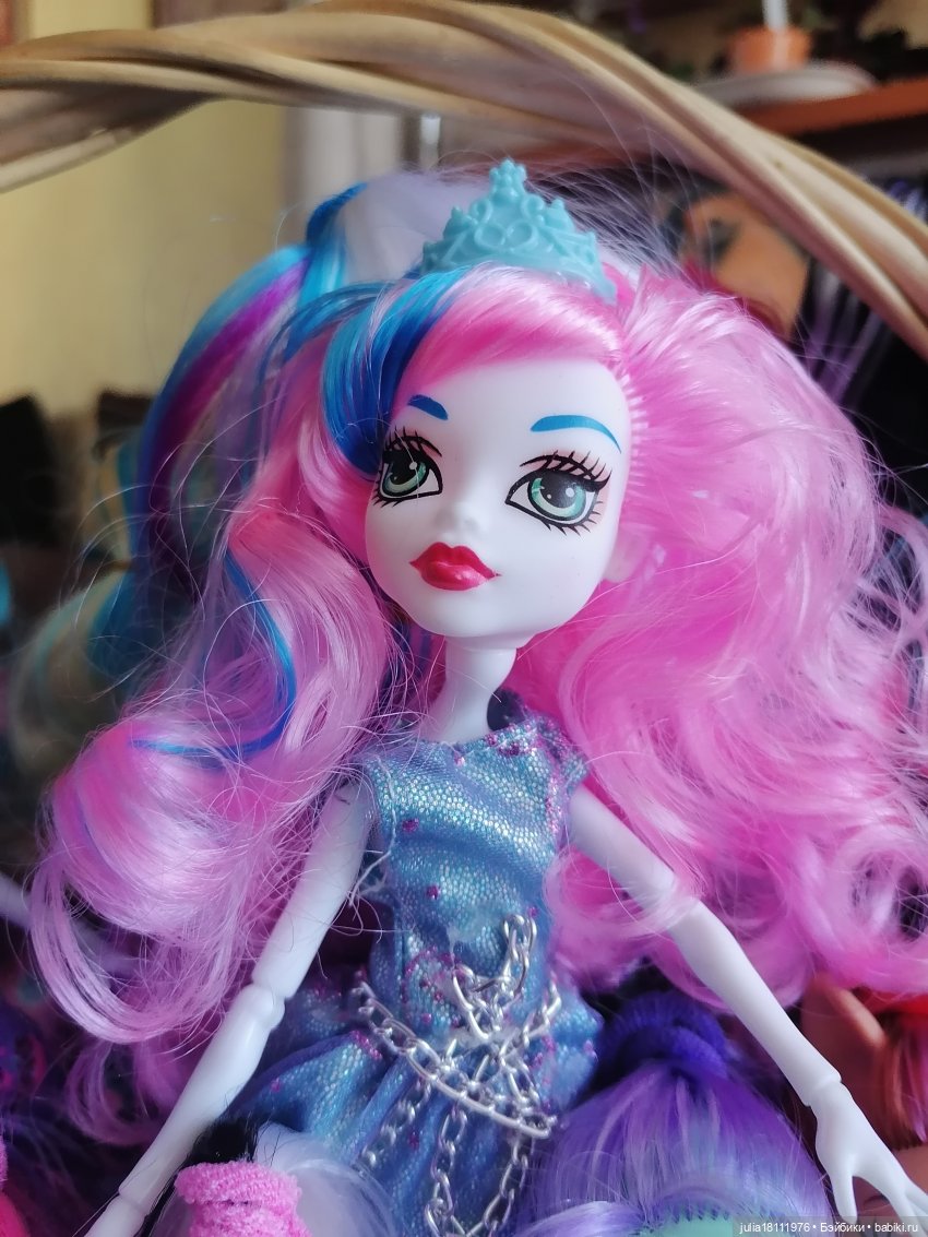 Дом кукол Лавандовый сон. Семейка "Монстр хай" - представление (часть 3) (фото 5)