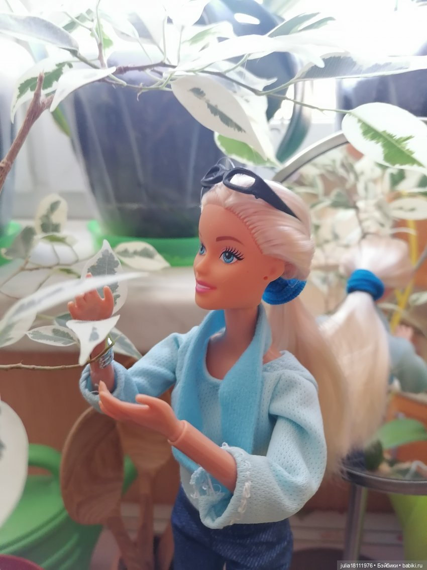 Дом кукол Лавандовый сон. Семейка Барбиобразные. Часть 1. Куклы "Почта России" (фото 10)