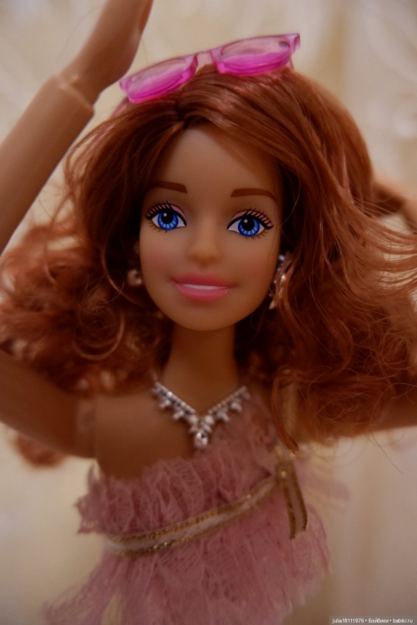 Дом кукол Лавандовый сон. Семейка Барбиобразные. Часть 2. Куклы "София" (фото 7)