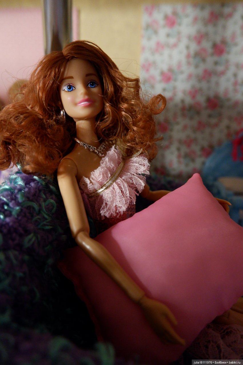 Дом кукол Лавандовый сон. Семейка Барбиобразные. Часть 2. Куклы "София" (фото 10)