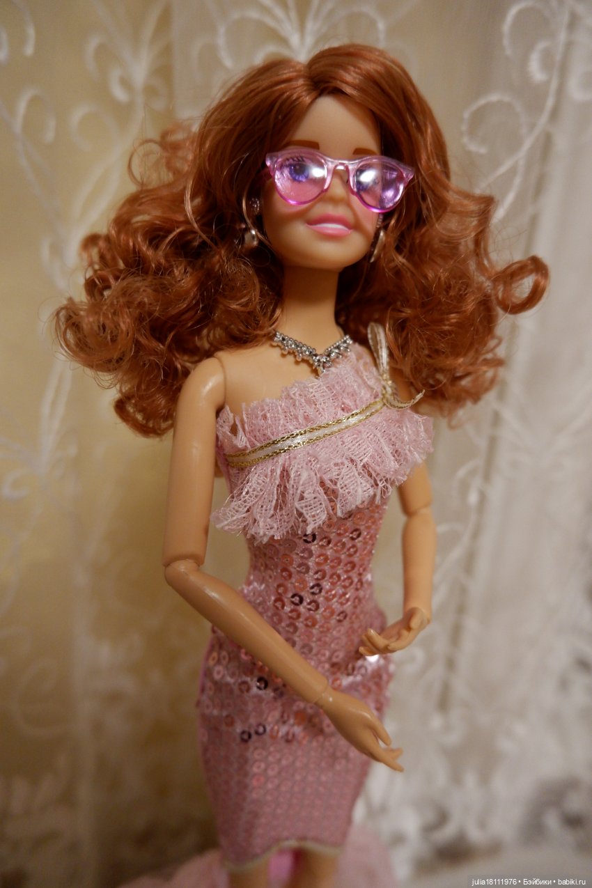 Дом кукол Лавандовый сон. Семейка Барбиобразные. Часть 2. Куклы "София" (фото 8)
