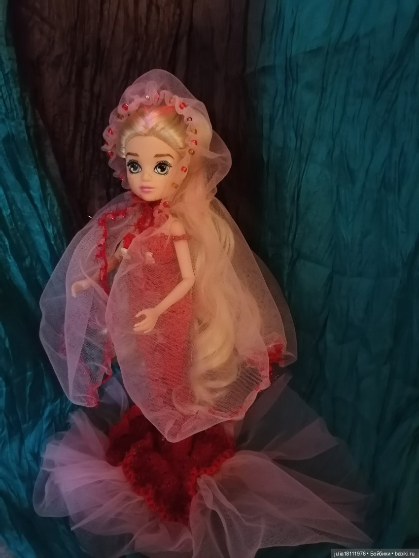 Дом кукол Лавандовый сон. "Клубочки и куколки" Часть 3 "Русалия в красном" (фото 2)