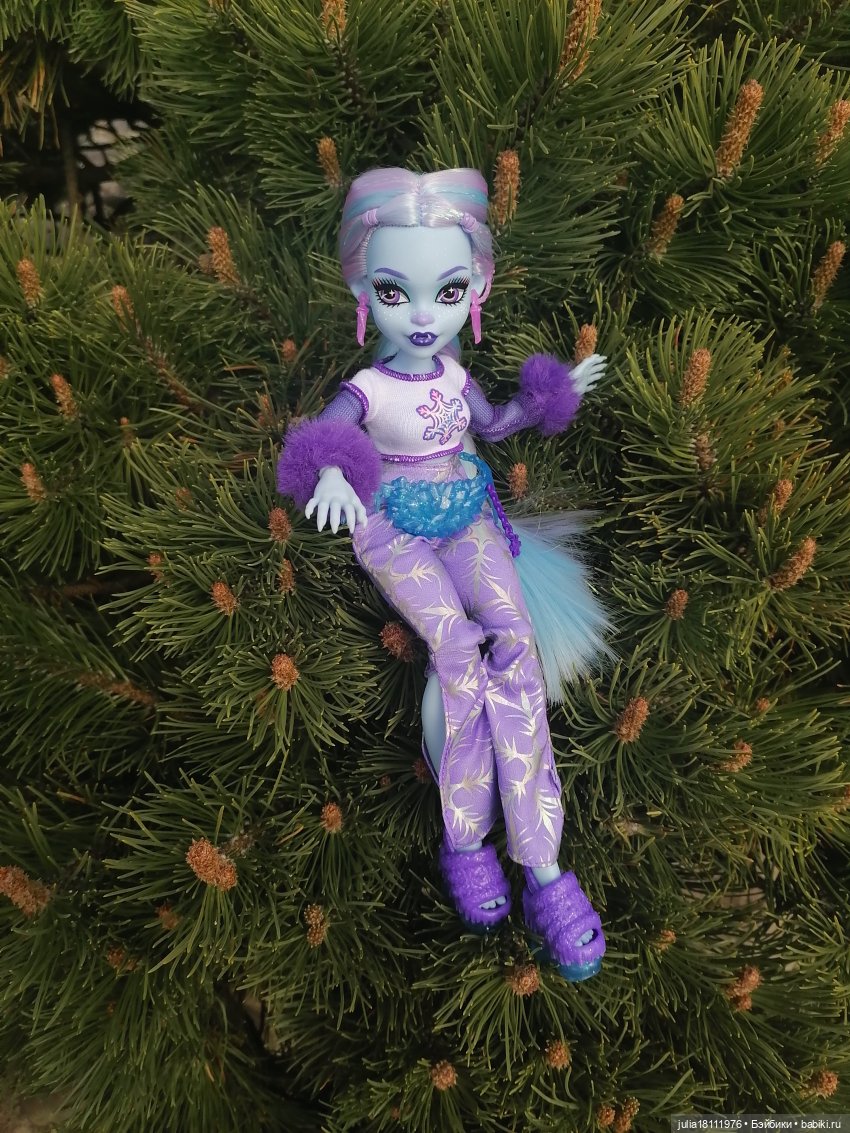 Дом кукол Лавандовый сон. Семейка "Монстр хай. Оригинал" - представление (часть 4) (фото 9)