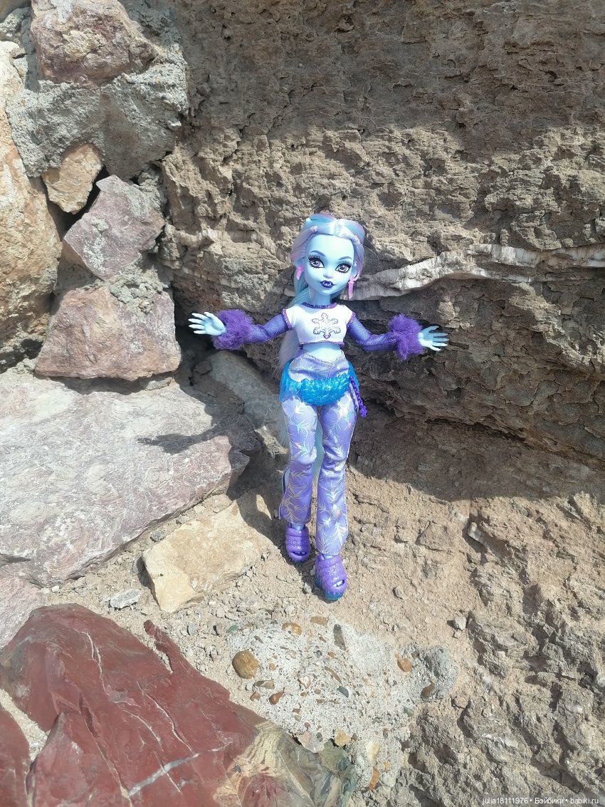 Дом кукол Лавандовый сон. Семейка "Монстр хай. Оригинал" - представление (часть 4)