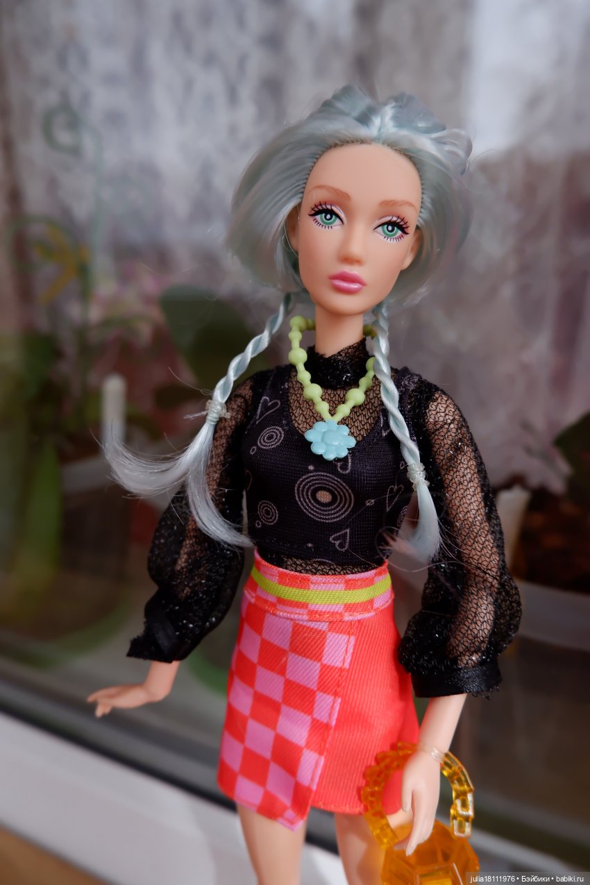 Дом кукол "Лавандовый сон". Семейка Барбиобразные. Часть 6. Дефа Люси. Представление