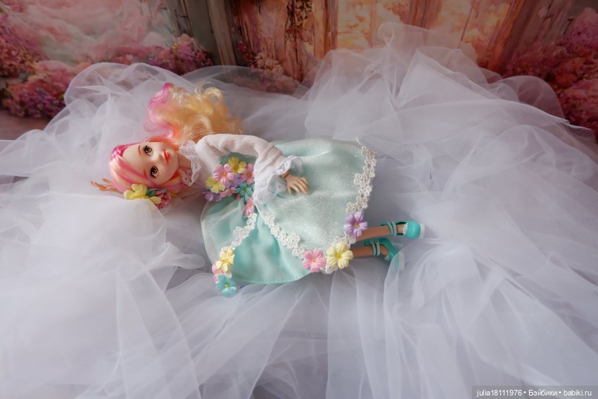 Дом кукол Лавандовый сон. Семейка Барбиобразные. Часть 7. Куклы "Соня Роуз/Курн" | Бэйбики Дом кукол Лавандовый сон. Семейка Барбиобразные. Часть 7. Куклы "Соня Роуз/Курн"