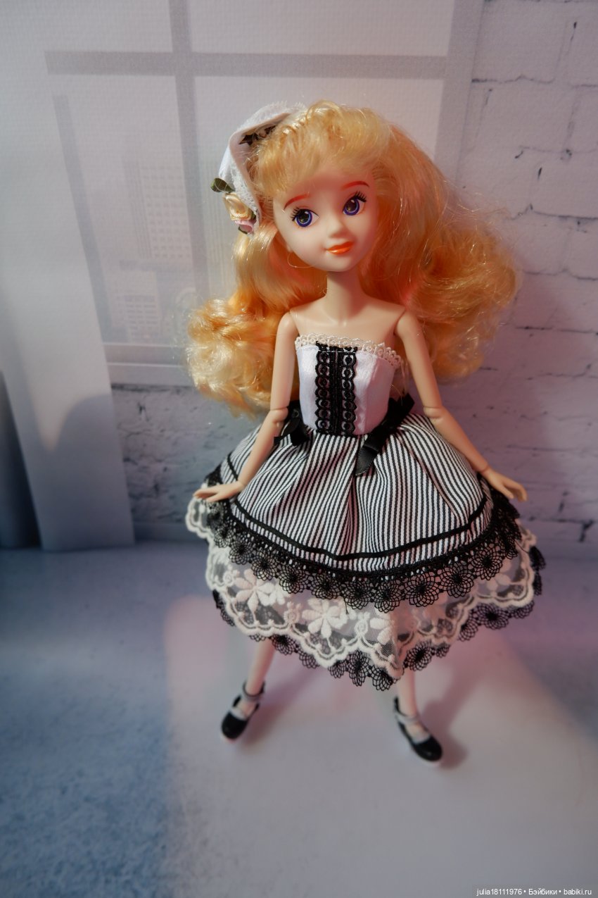 Дом кукол Лавандовый сон. Семейка Барбиобразные. Часть 10. Куклы "Соня Роуз/Курн" (фото 6)