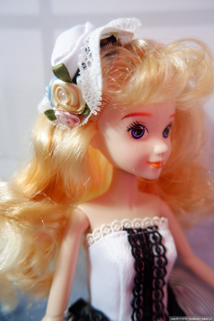 Дом кукол Лавандовый сон. Семейка Барбиобразные. Часть 10. Куклы "Соня Роуз/Курн" (фото 7)