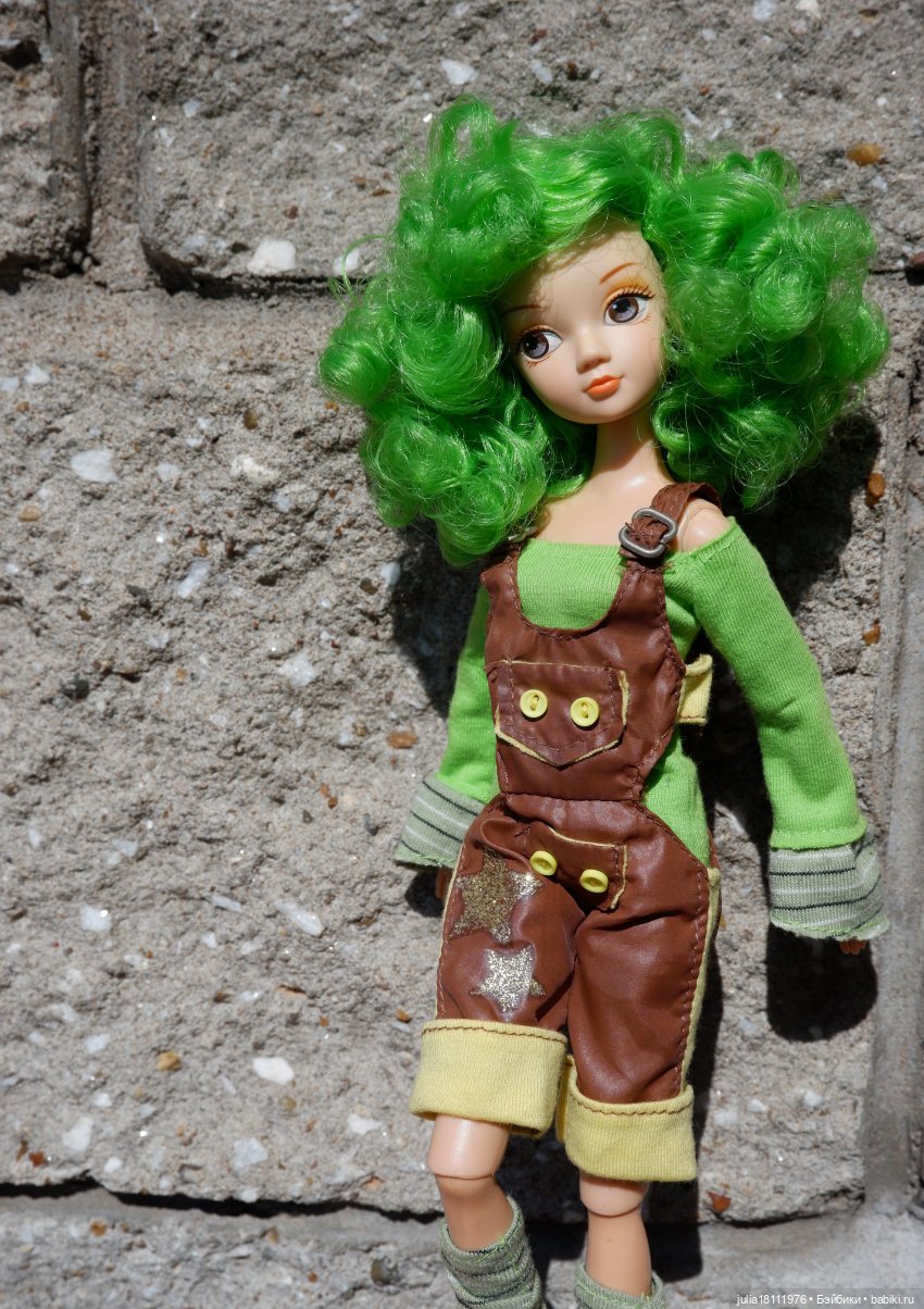 Дом кукол Лавандовый сон. Семейка Барбиобразные. Часть 11. Куклы "Соня Роуз/Курн" (фото 5)