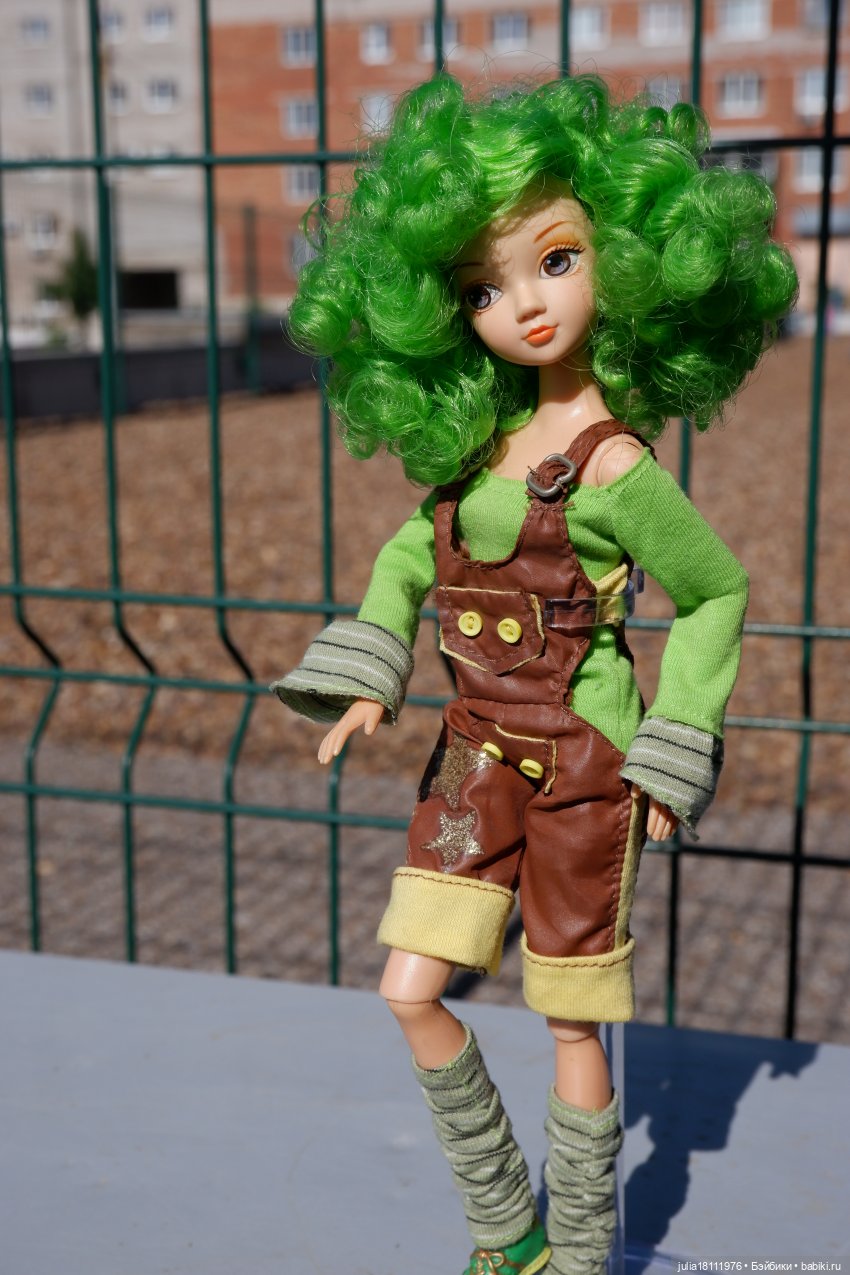 Дом кукол Лавандовый сон. Семейка Барбиобразные. Часть 11. Куклы "Соня Роуз/Курн" (фото 2)