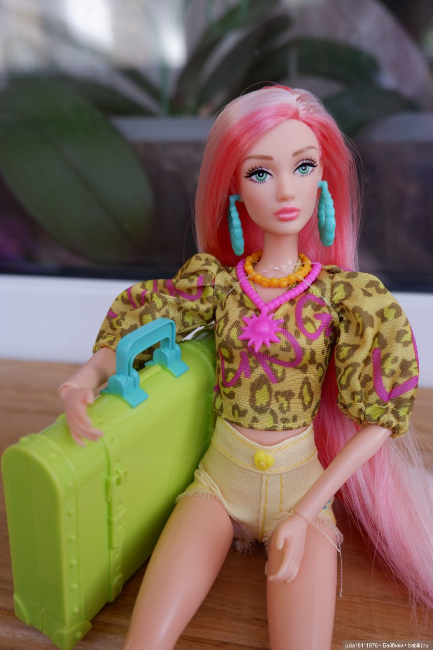 Дом кукол "Лавандовый сон". Семейка Барбиобразные. Часть 13. Дефа Люси. Представление