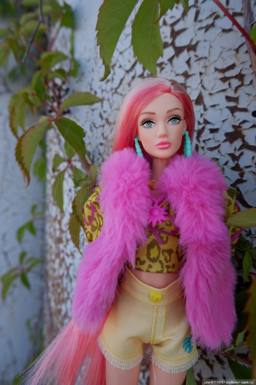 Дом кукол "Лавандовый сон". Семейка Барбиобразные. Часть 13. Дефа Люси. Представление