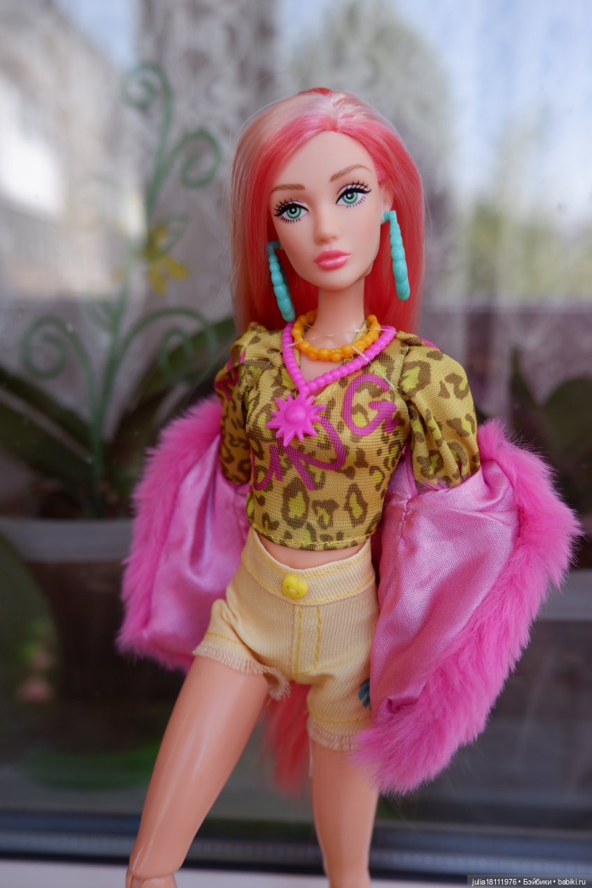 Дом кукол "Лавандовый сон". Семейка Барбиобразные. Часть 13. Дефа Люси. Представление