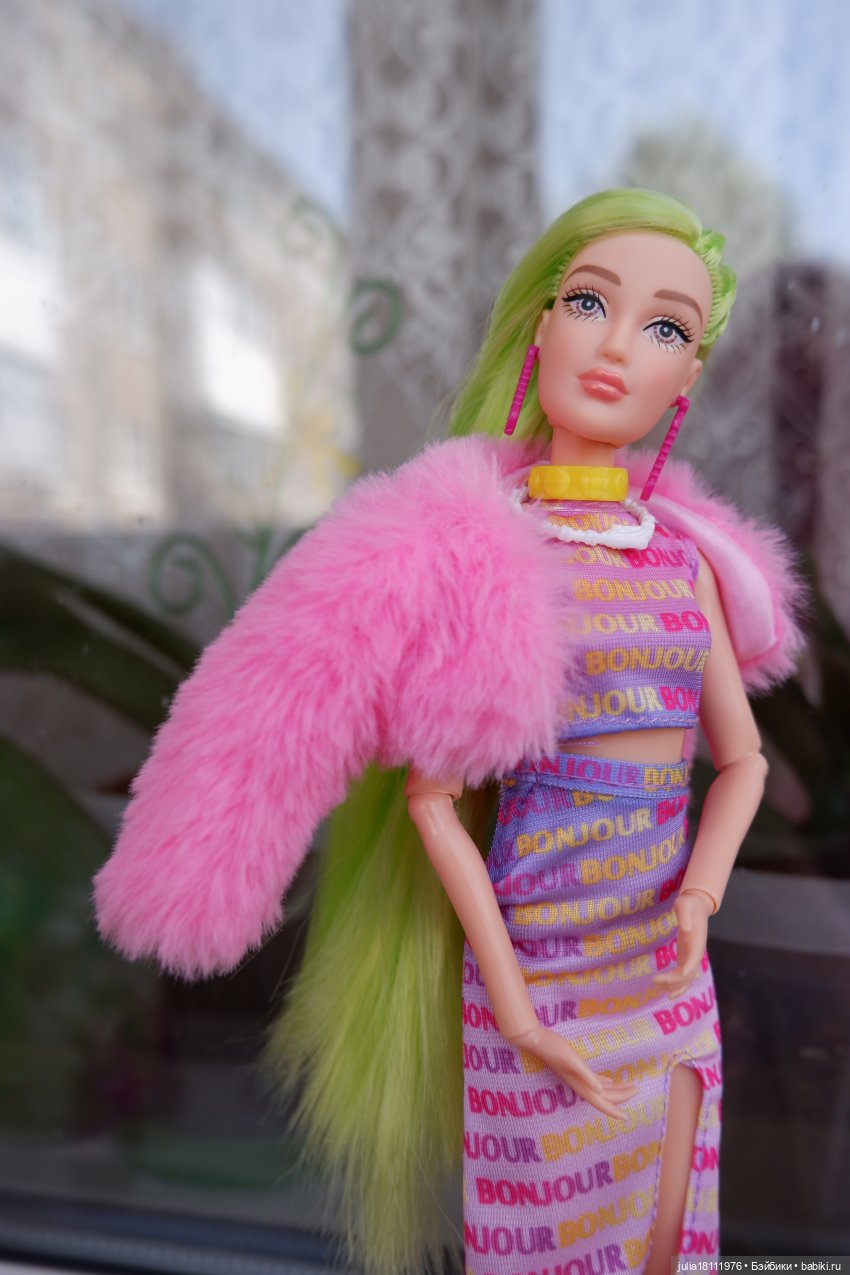 Дом кукол "Лавандовый сон". Семейка Барбиобразные. Часть 13. Дефа Люси. Представление (фото 10)