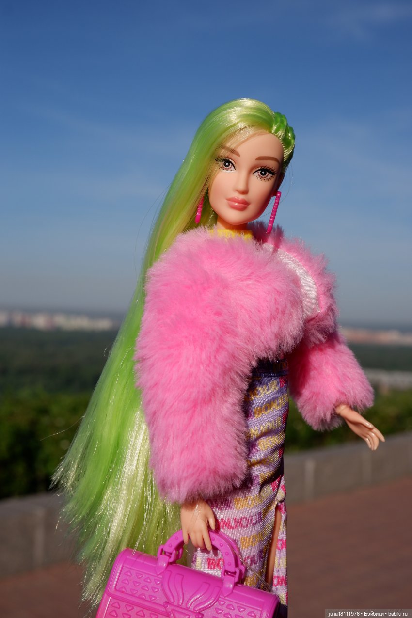 Дом кукол "Лавандовый сон". Семейка Барбиобразные. Часть 13. Дефа Люси. Представление