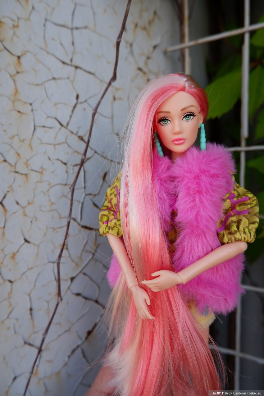 Дом кукол "Лавандовый сон". Семейка Барбиобразные. Часть 13. Дефа Люси. Представление