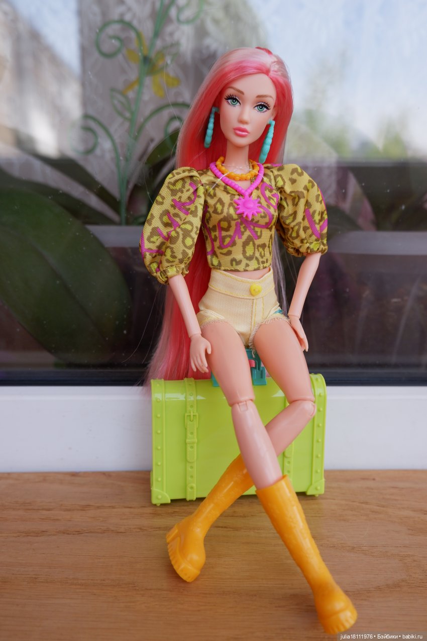 Дом кукол "Лавандовый сон". Семейка Барбиобразные. Часть 13. Дефа Люси. Представление