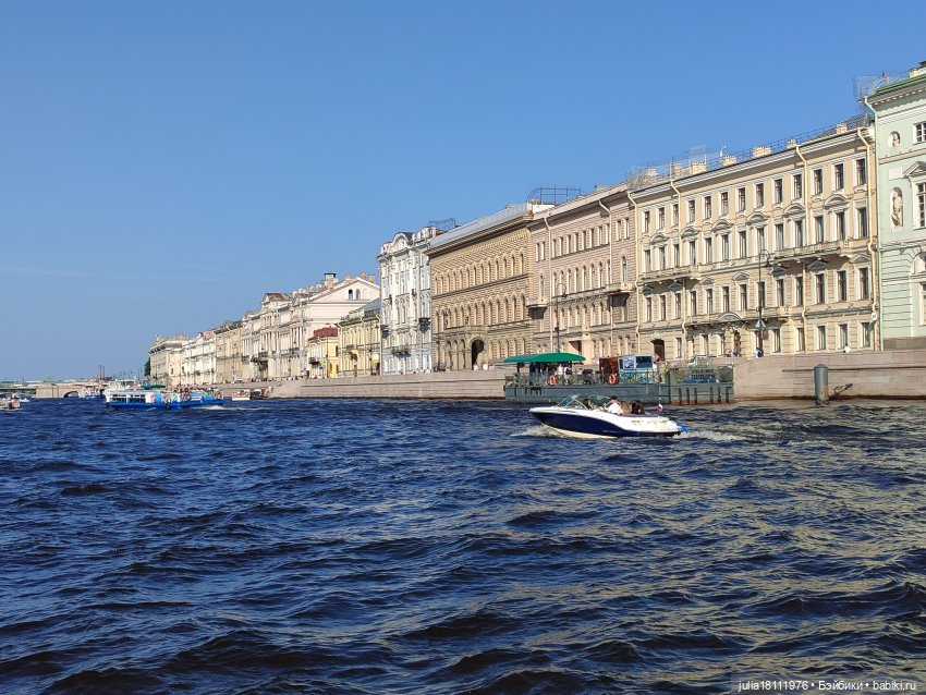 Дом кукол Лавандовый сон. Акварели Петербурга 2025. День 9. Прощальный