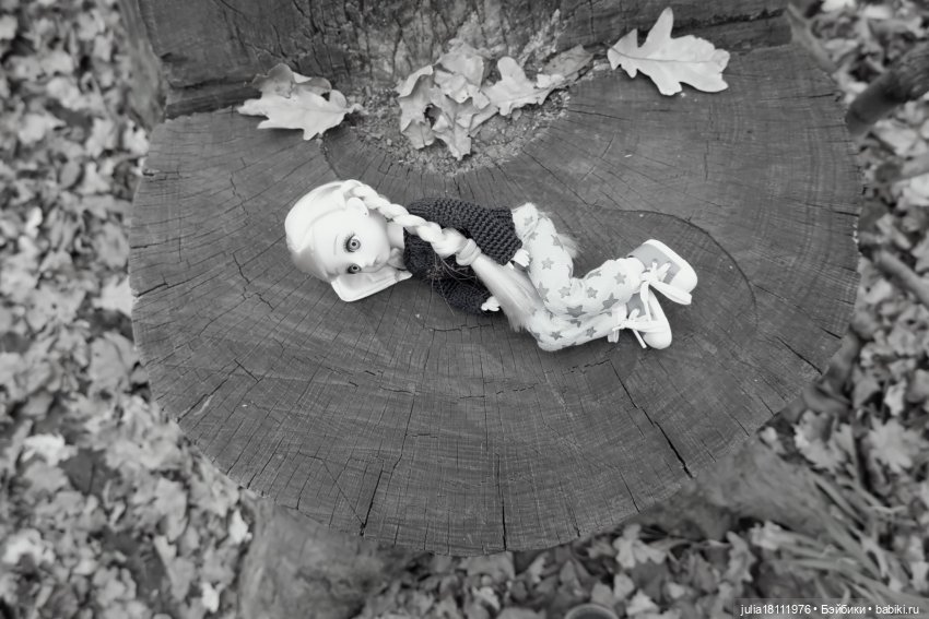 Дом кукол Лавандовый сон. Семейка "Шарнирные разные". "Девочка, которая..."