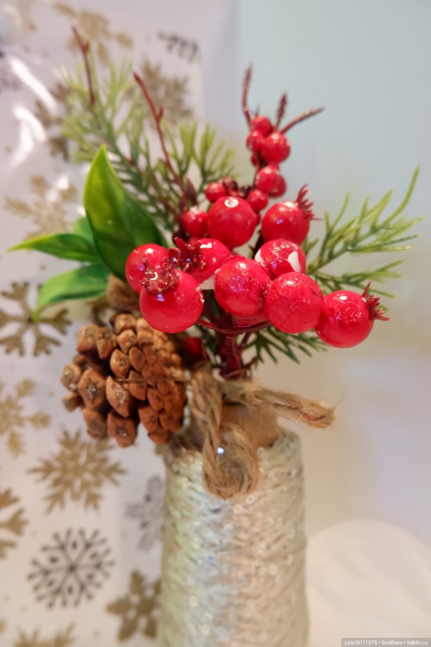 Дом кукол Лавандовый сон. Клубочки и куколки баболи. Коллекция новогодних платьев "Снежинка"