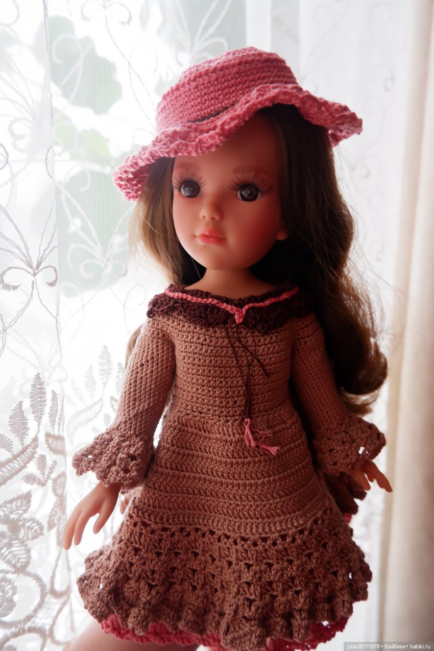 Клубочки и куколки Vidal Rojas