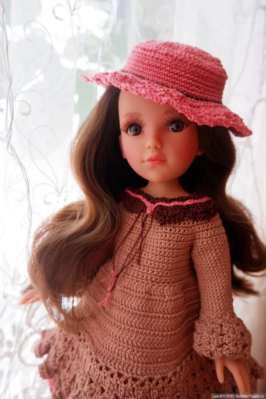 Клубочки и куколки Vidal Rojas