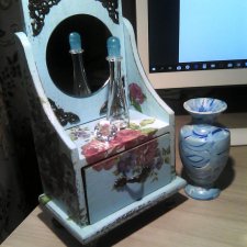 Еще одно трюмо