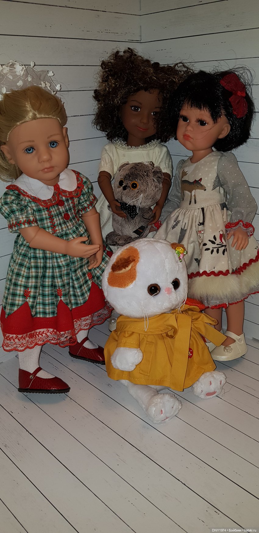 Просто Майя | Бэйбики Просто Майя — Куклы Ruby Red (Руби Ред) Fashion Friends: Siblies (фото 7)