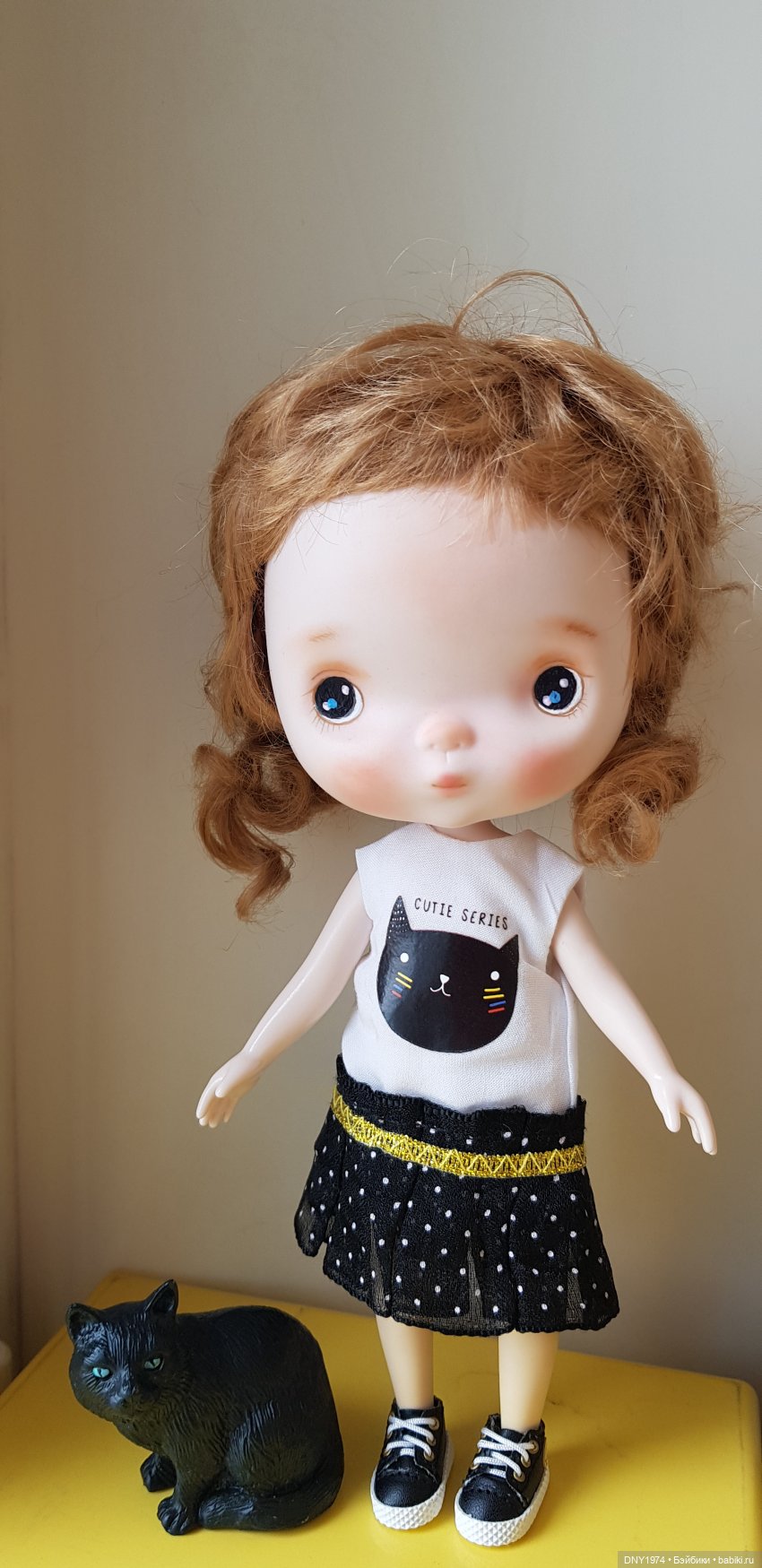 Еще одна подружка для Monst и Holala