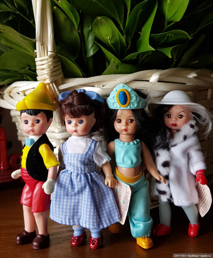 Кто-кто на полочке живет — Куклы Madame Alexander (Мадам Александер): винтаж