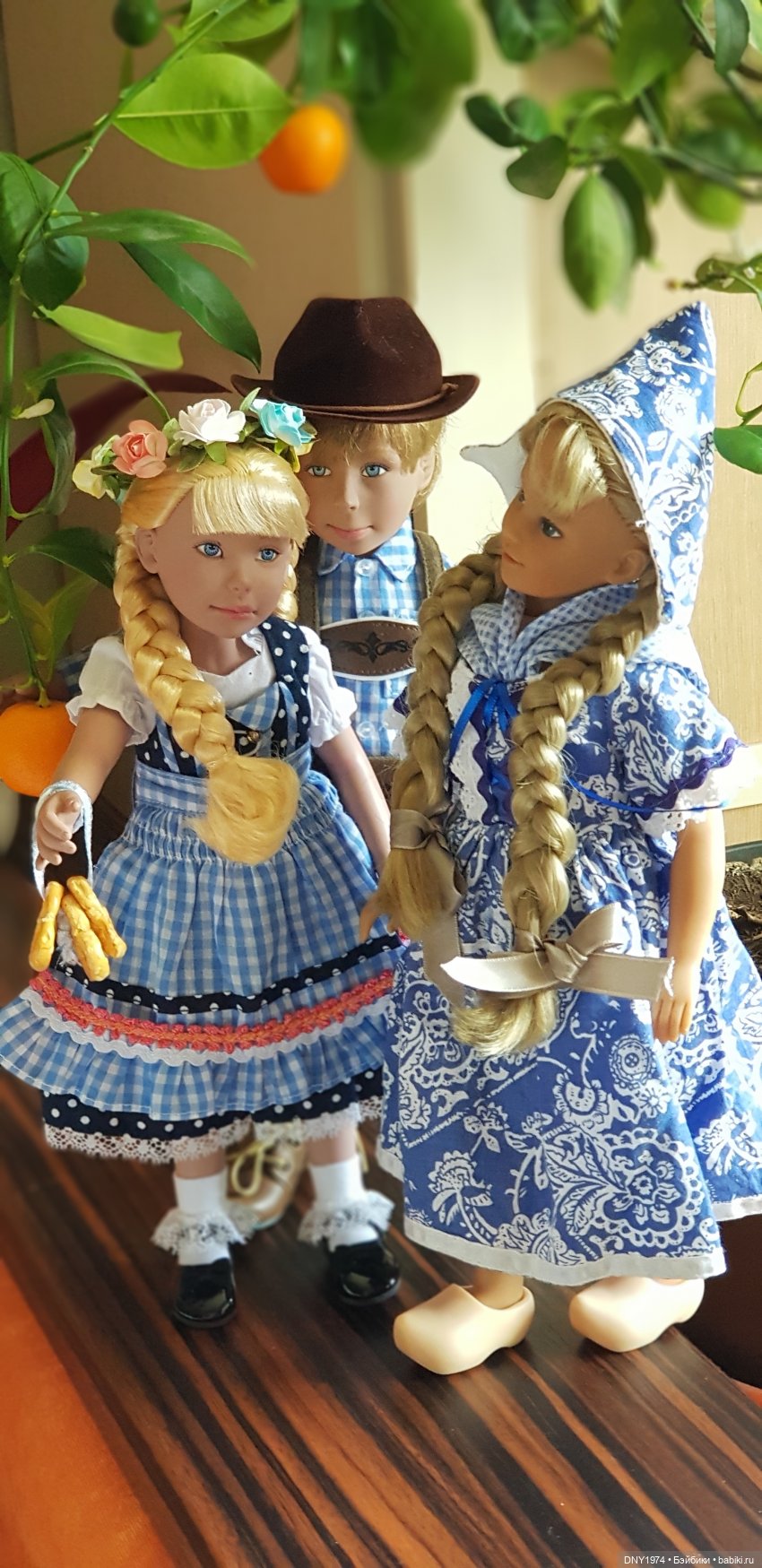 Давно не виделись — Куклы LeeAnn (Denis Bastien) и Marianna Oldenburg: винил