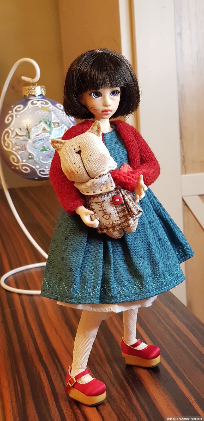 Нано Харука и подарки с Тишинки