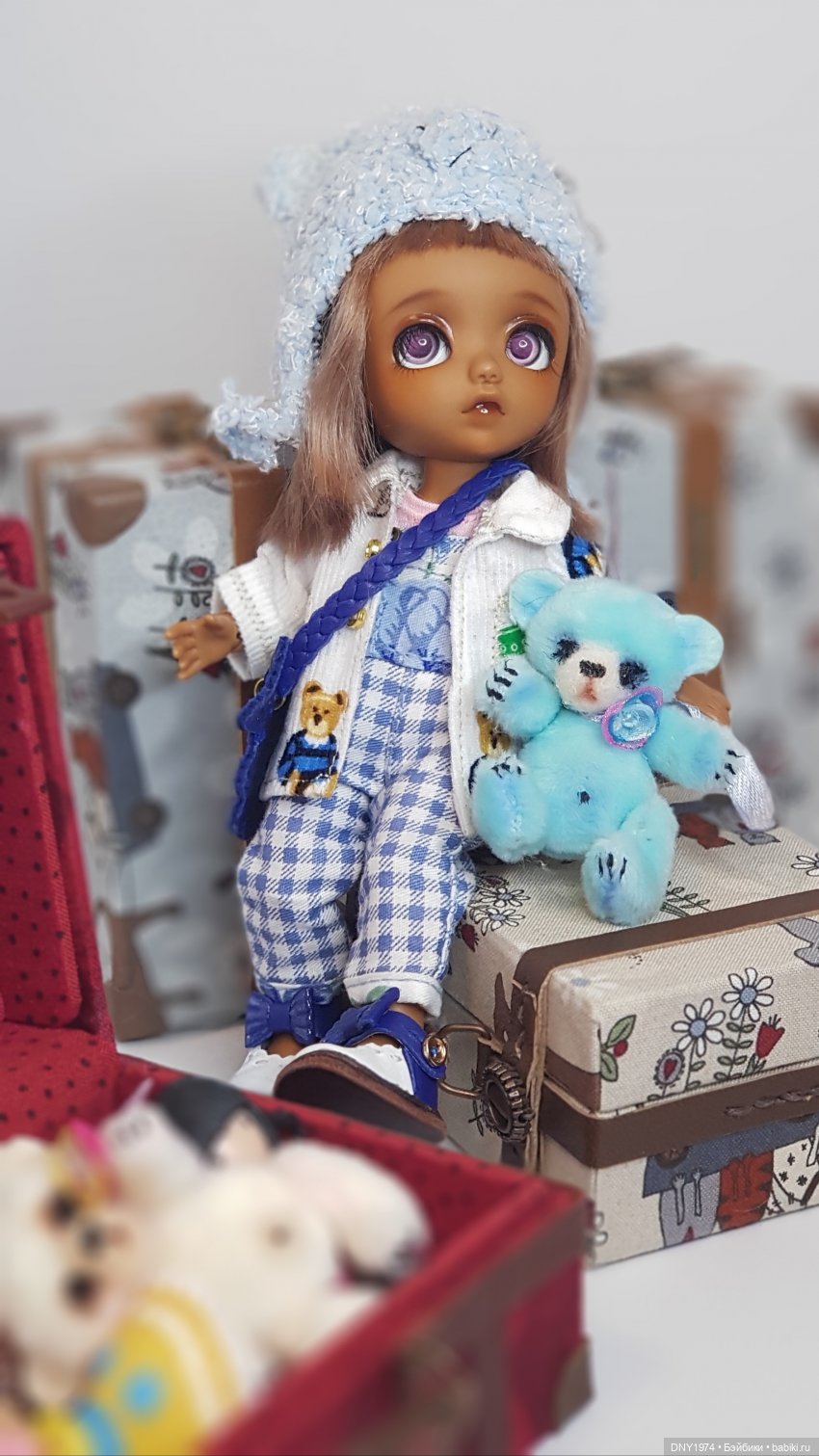 Еще одна малышка выпущена из шкафа (фото 4)