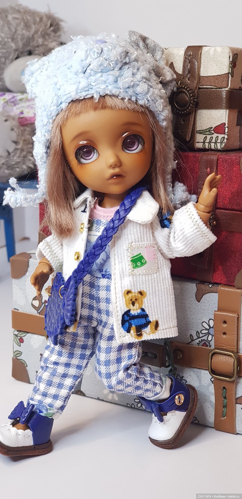 Еще одна малышка выпущена из шкафа (фото 2)