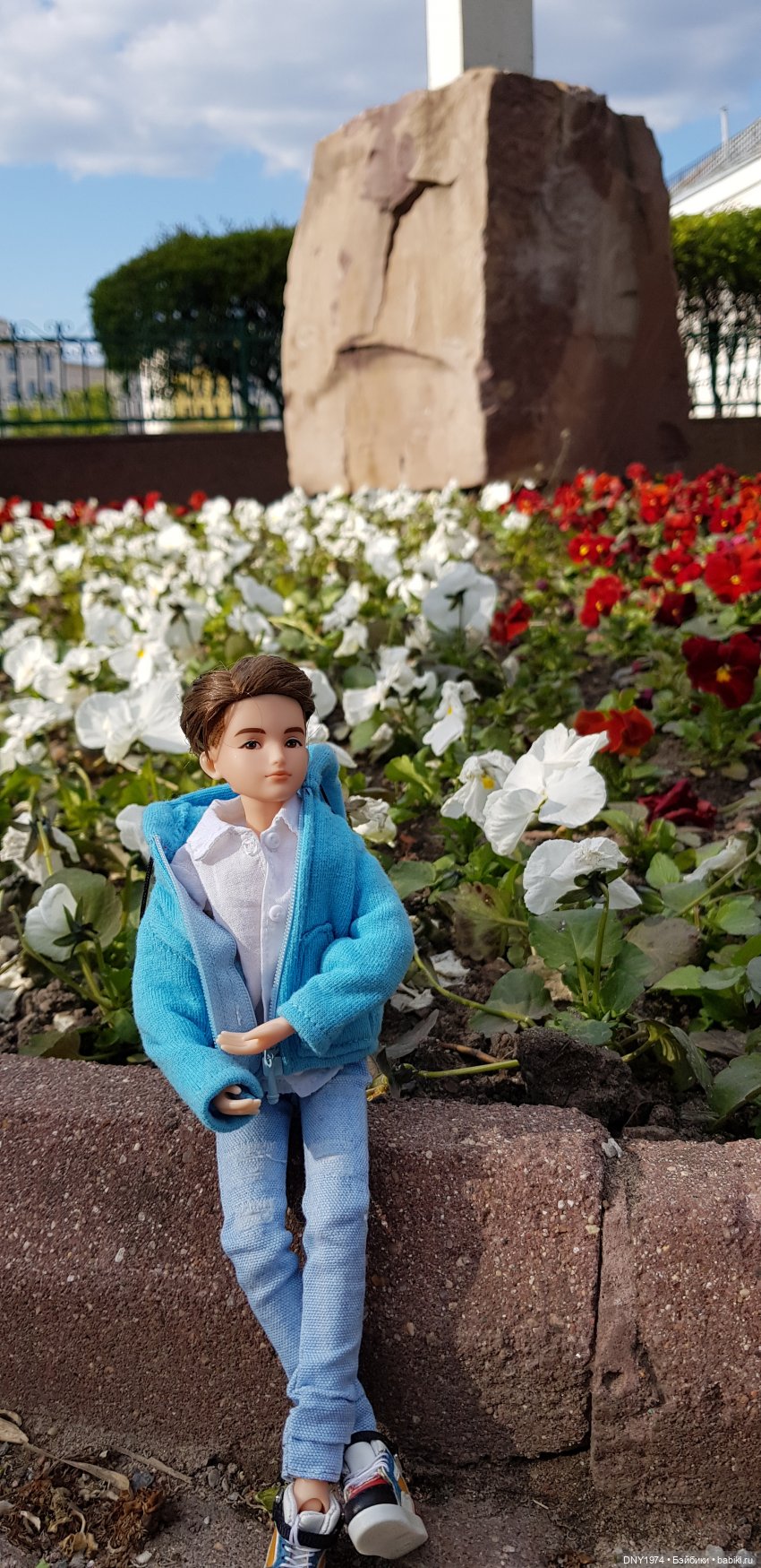 Подросток и цветочки — Разные шарнирные куклы (не БЖД): редкие