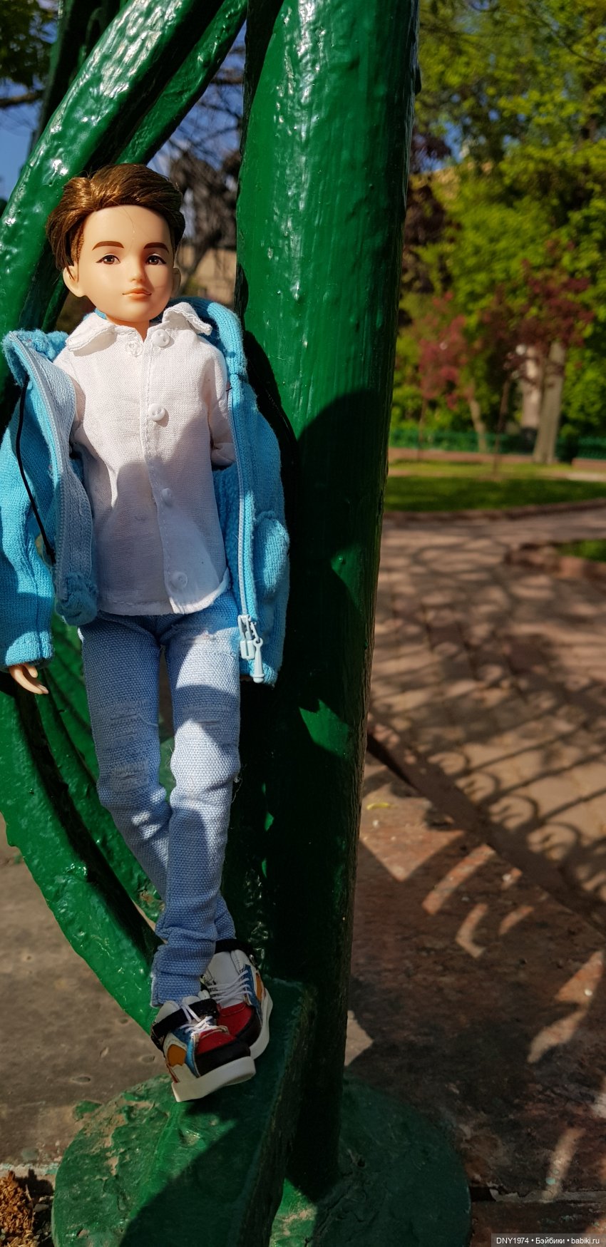 Подросток и цветочки — Разные шарнирные куклы (не БЖД): редкие (фото 5)