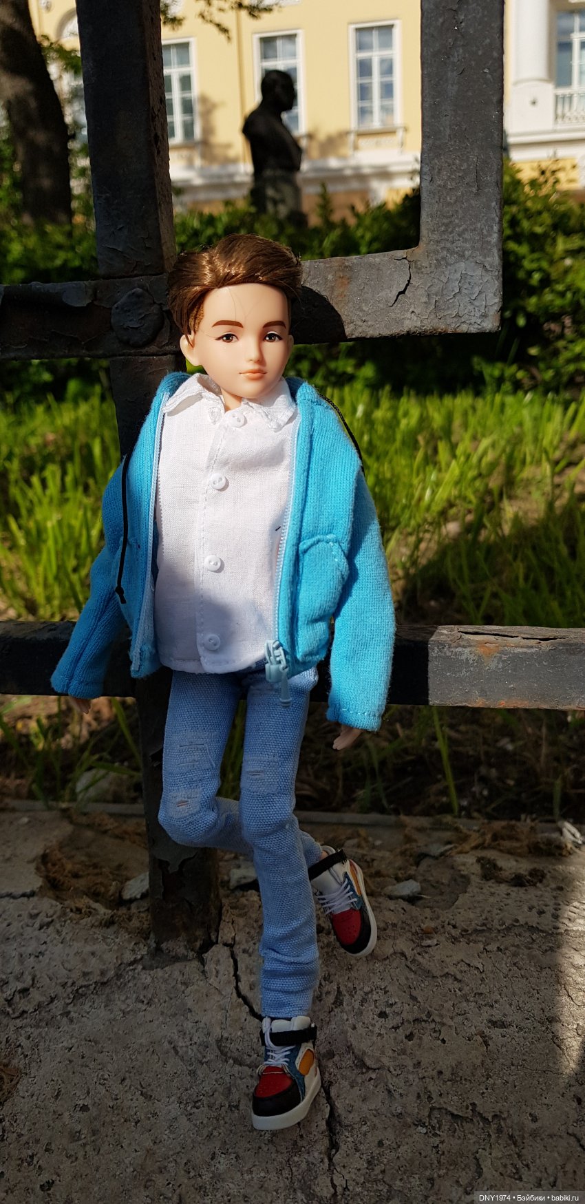 Подросток и цветочки — Разные шарнирные куклы (не БЖД): редкие