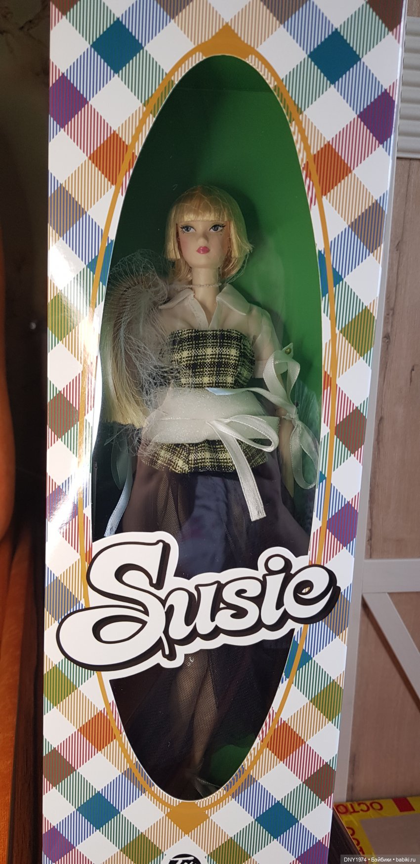 Susie: Fashion night out — Фэшн