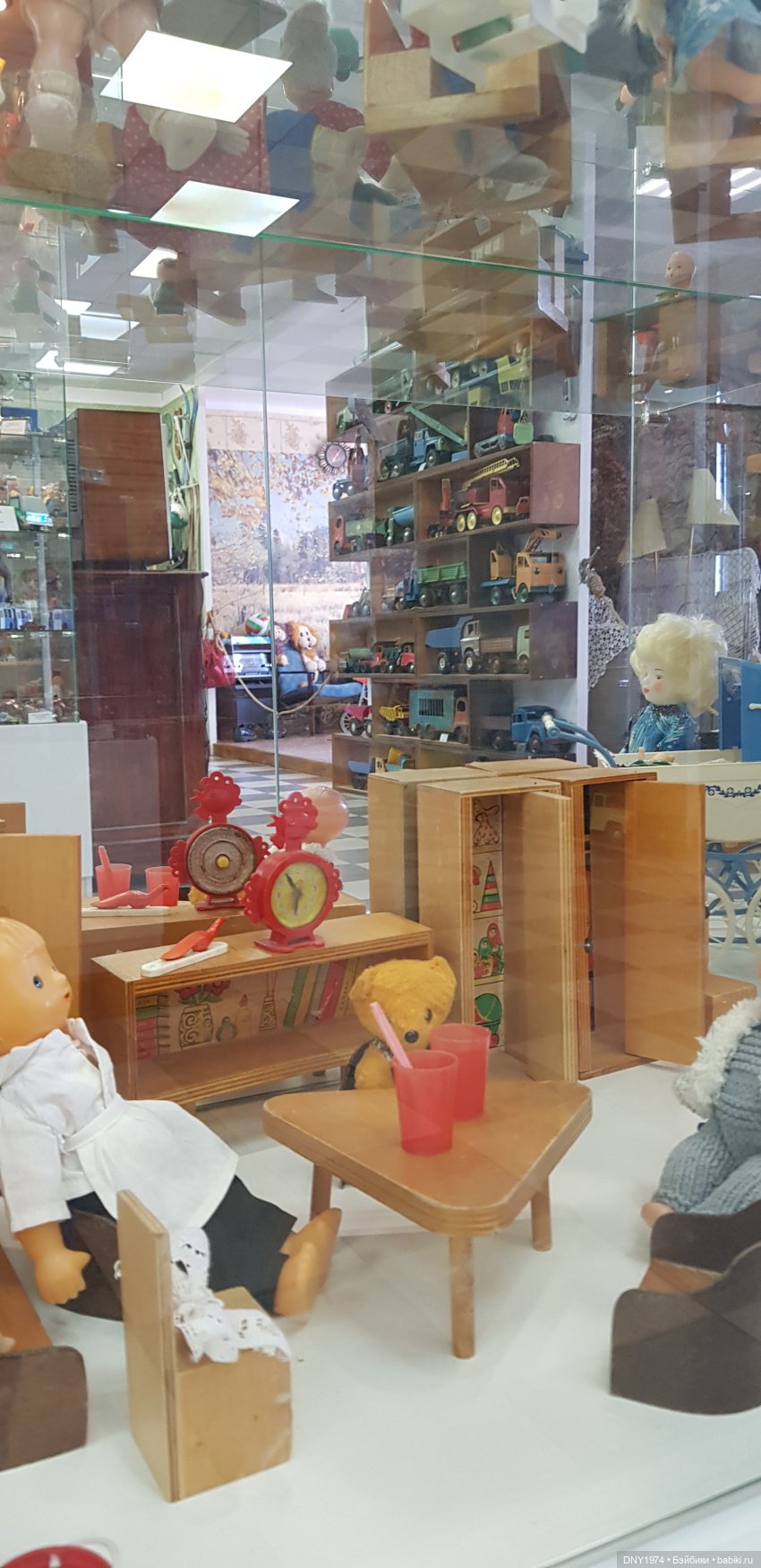 Тихиро отправляется в путешествие | Бэйбики Тихиро отправляется в путешествие