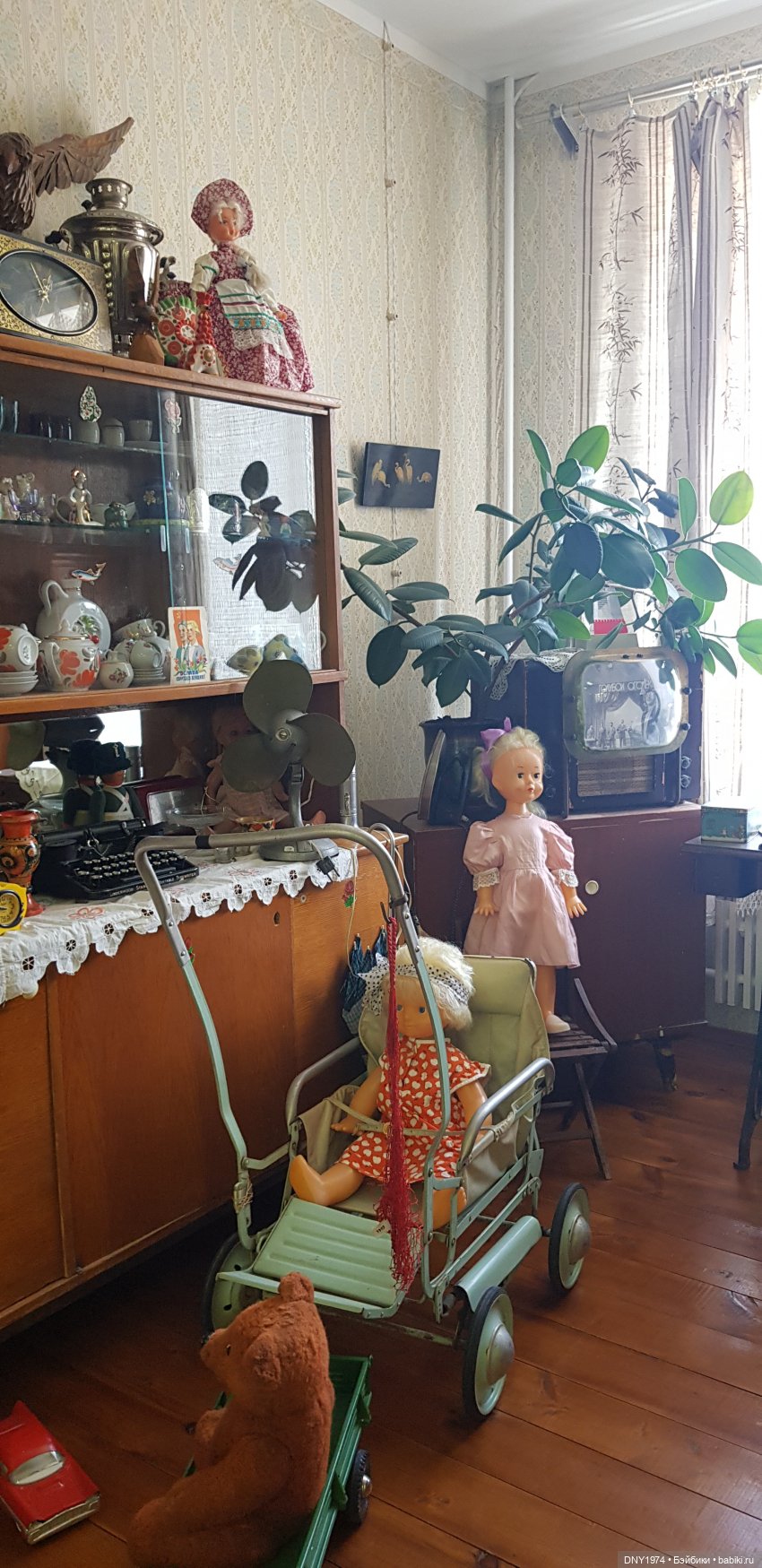 Тихиро отправляется в путешествие | Бэйбики Тихиро отправляется в путешествие