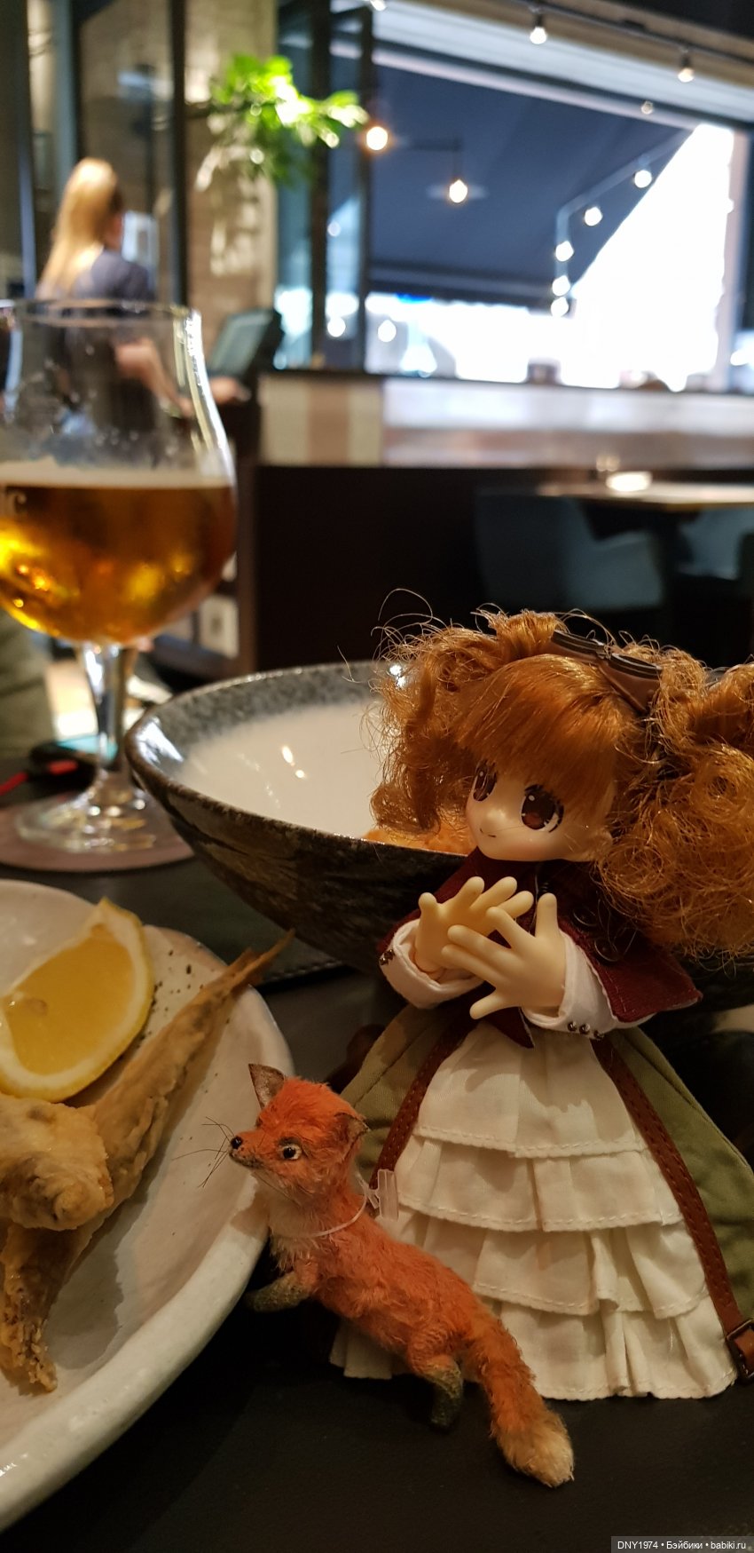Крошка Azone гуляет поздно вечером (фото 6)