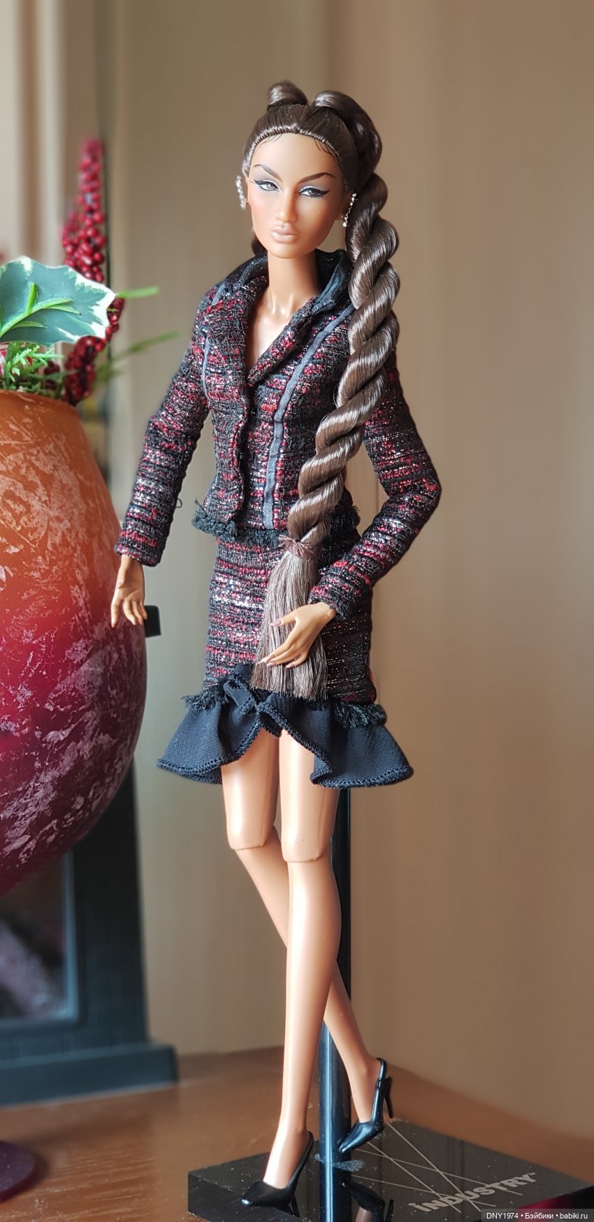 Мадемуазель занята примеркой (фото 4)