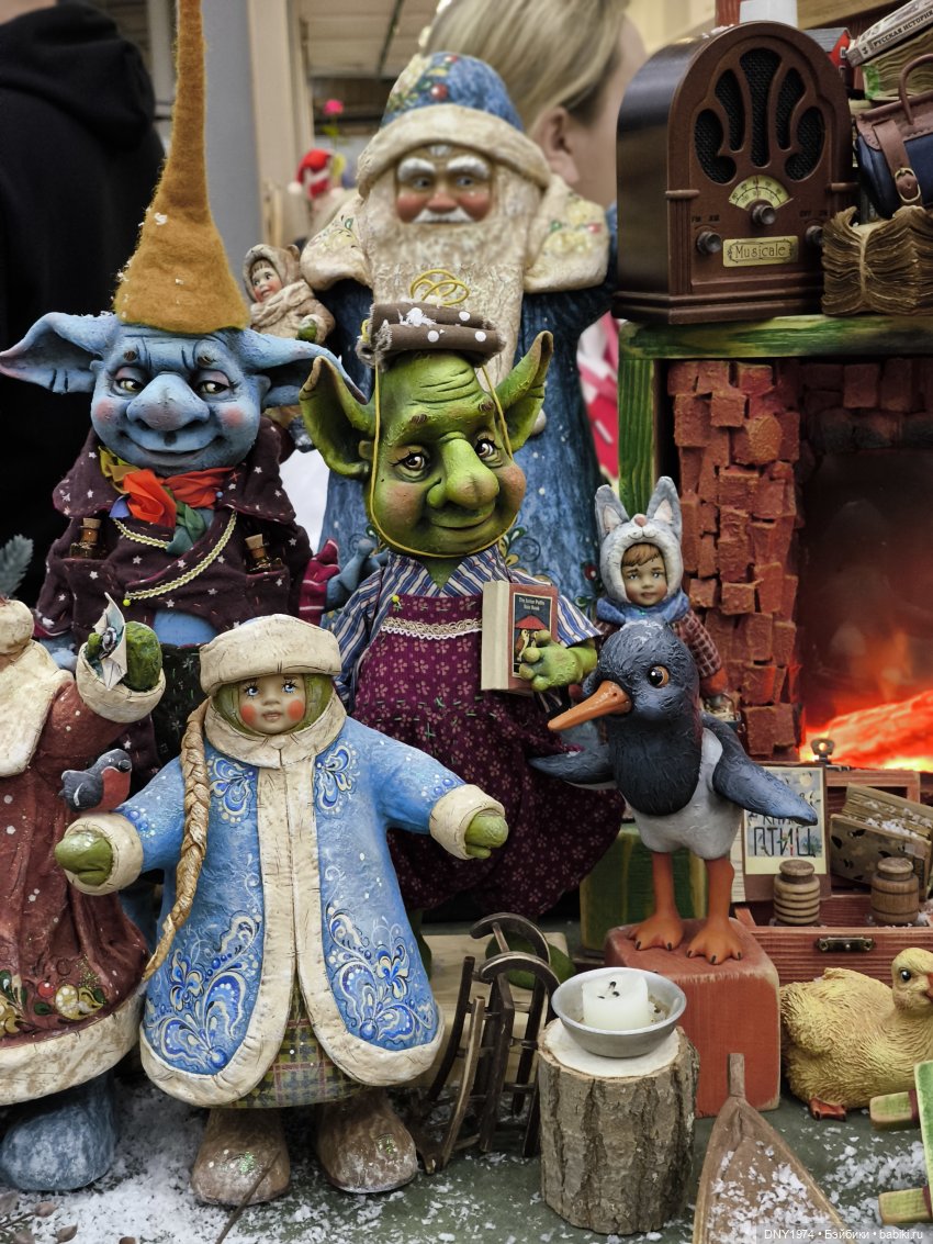 Третья часть обзора зимнего бала на Тишинке (фото 7)