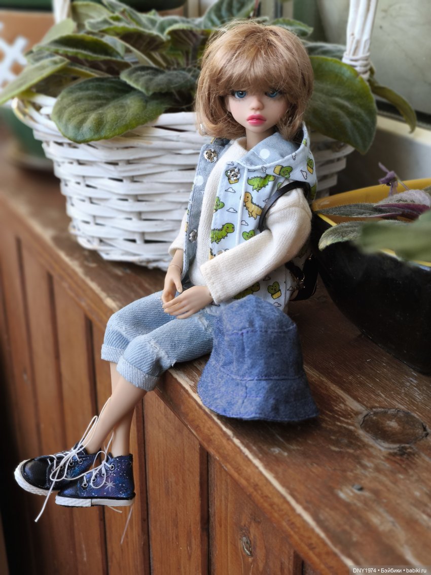 Софи на балконе — Куклы Milim Studio (Милим): российские БЖД (фото 8)